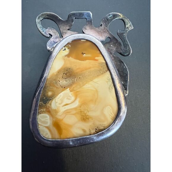 Vintage synthetic Yellow Jasper Pendant - Picture 2 of 5